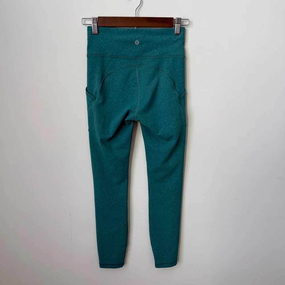 Lululemon Invigorate High Rise Tight 25” Crunch Teal‎ Lagoon Size 4